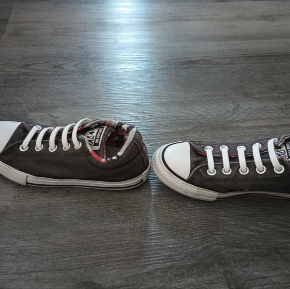 Converse Juniors Unisex Shoes Size 1 - Picture 3 of 6